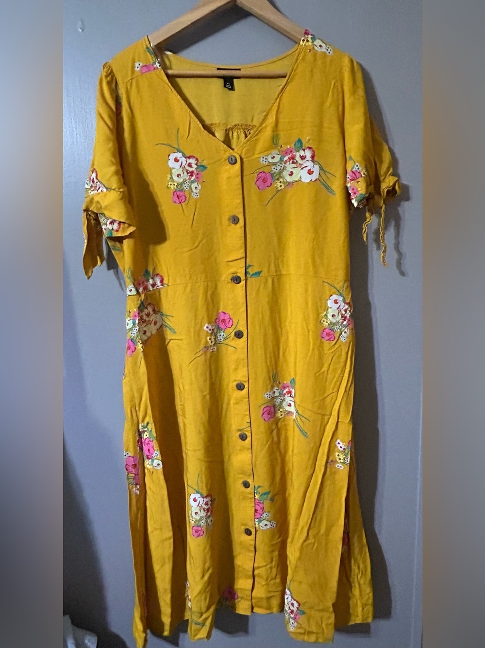 a.n.a Mustard Yellow Floral Button-Front Women’s XL